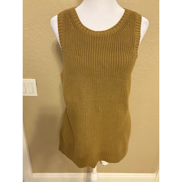 Banana Republic Sweaters - Banana Republic Organic‎ Cotton Sleeveless Sweater, Large. Golden Brown